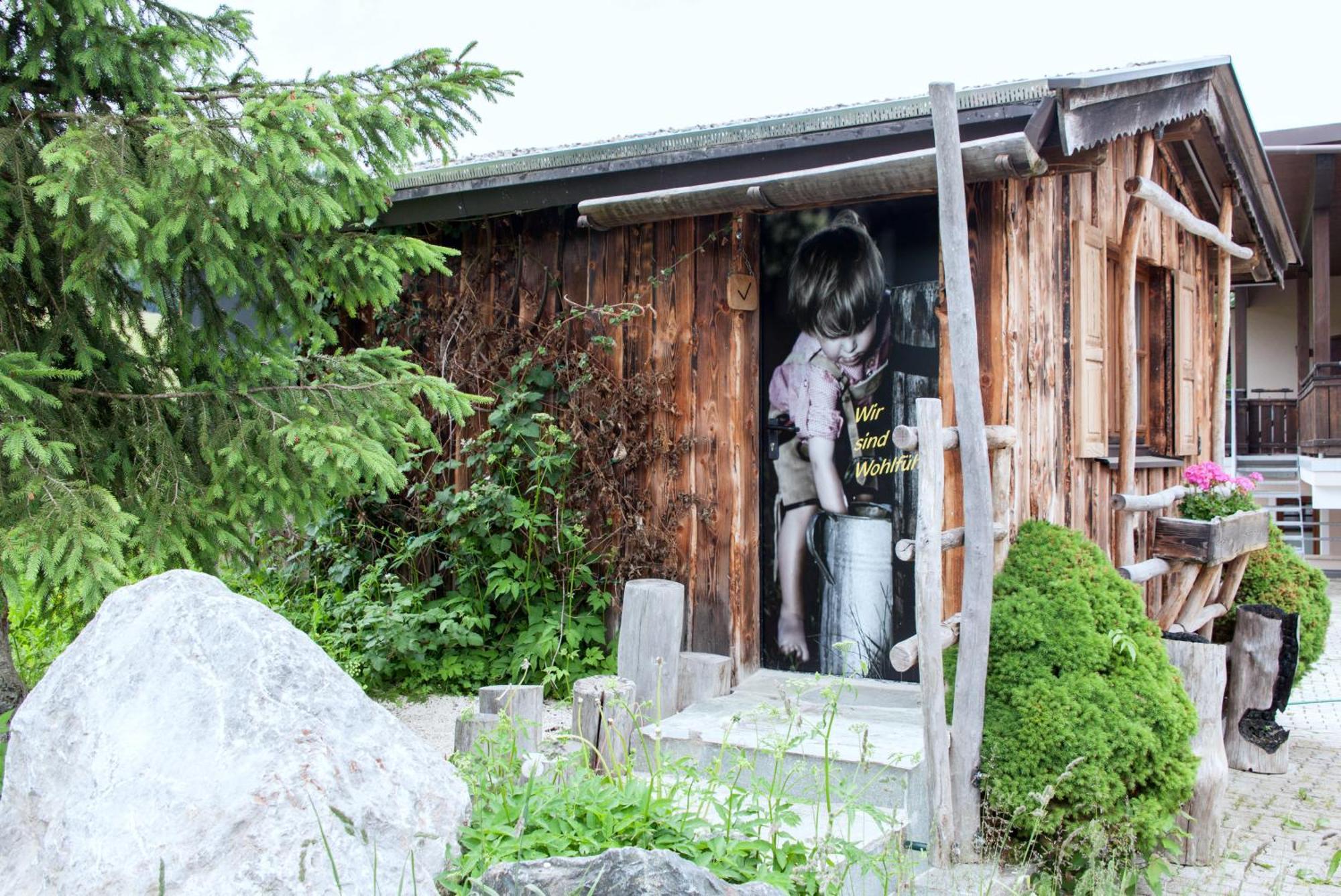 Bodenhof Ferienwohnungen フィーバーブルン エクステリア 写真